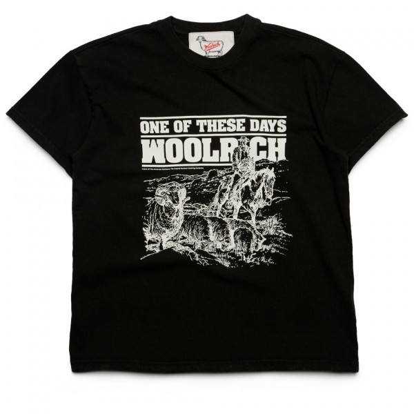 One Of These Days - T-shirt grafica Woolrich - Nero lavato